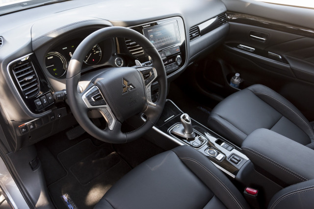 2018 Mitsubishi Outlander PHEV, Catalina Island, CA, Sep 2017