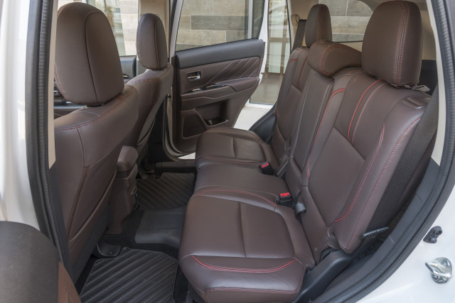 2018 Mitsubishi Outlander PHEV, Catalina Island, CA, Sep 2017