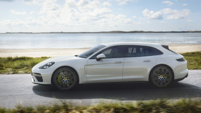 2018 Porsche Panamera Turbo S E-Hybrid Sport Turismo