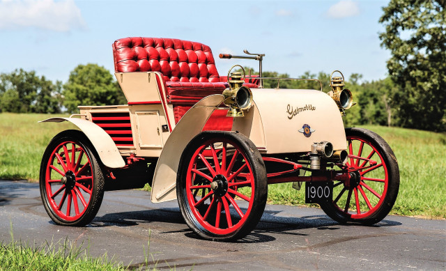 A 1900 Gasmobile Runabout is the earliest car at auction