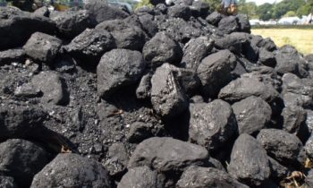 Global carbon emissions to rise after staying flat for three years: report