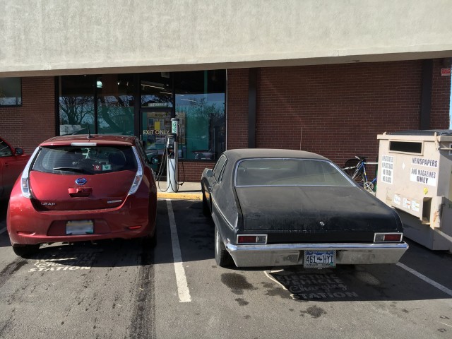 2015 Nissan Leaf, Denver, Colorado, Mar 2016 [photo: owner Andrew Ganz]
