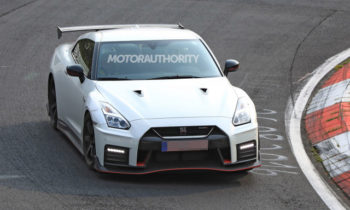 2018 Nissan GT-R Nismo spy shots