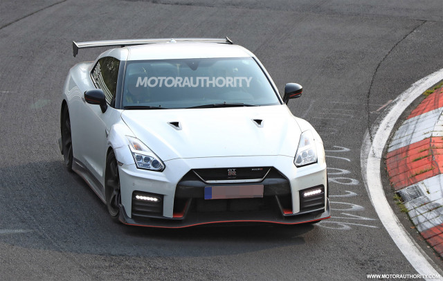 2018 Nissan GT-R Nismo spy shots - Image via S. Baldauf/SB-Medien
