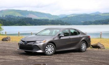 Best deals on hybrid, electric, fuel-efficient cars for November 2017