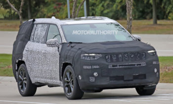 2019 Jeep 3-row SUV (Yuntu) spy shots