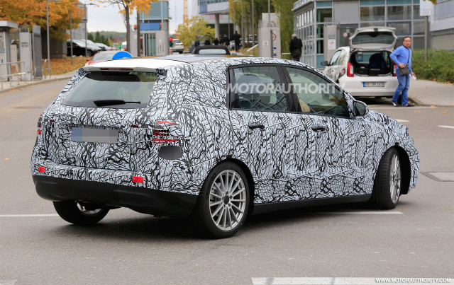2019 Mercedes-Benz B-Class spy shots - Image via S. Baldauf/SB-Medien