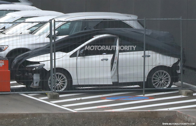 2019 Mercedes-Benz B-Class spy shots - Image via S. Baldauf/SB-Medien