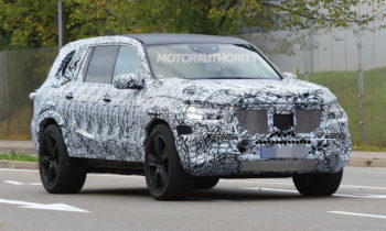 Range Rover Velar tested, Mercedes-Benz GLS spied, Lamborghini LM002 revisited: This Week’s Top Photos