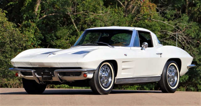 A 1963 Chevrolet Corvette split-window coupe from the Mercurio collection