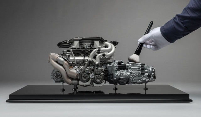 Bugatti Chiron Scale Engine and Gearbox
