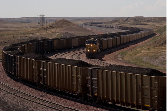 Coal trains by Flickr user Kimon Berlin (Used under CC License)
