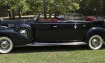 Former Peron Packard parade car up for bidding