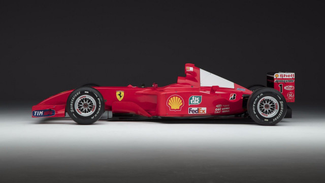 2001 Scuderia-Ferrari Marlboro f2001 driven by Michael Schumacher