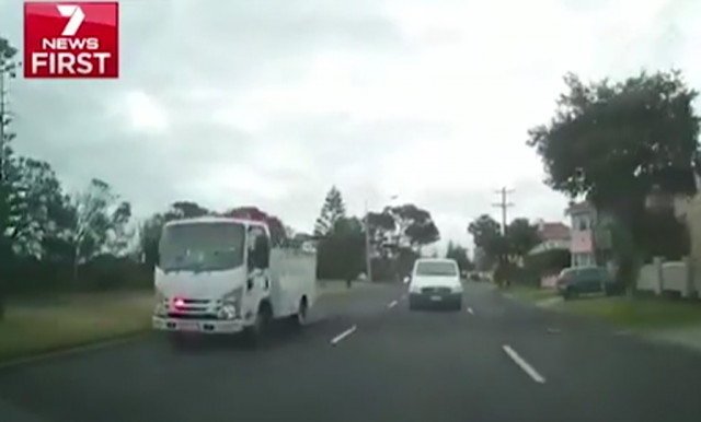 Teen converts truck to resemble emergency vehicle - Image via Seven News, Australia