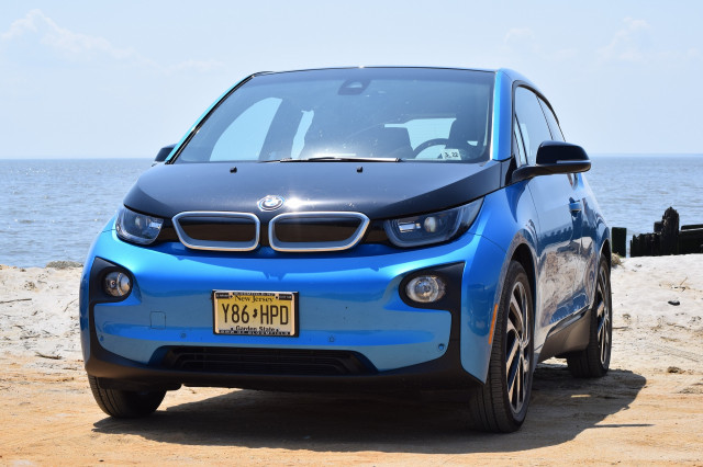 2017 BMW i3 REx range-extended electric car     [photo: Chris Neff]