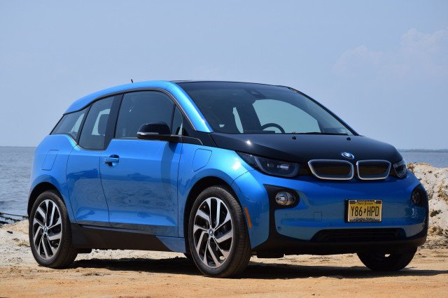 2017 BMW i3 REx range-extended electric car [photo: Chris Neff]