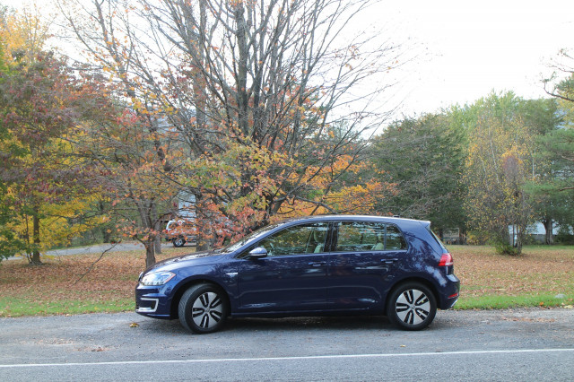 2017 Volkswagen e-Golf, Catskill Mountains, NY, Oct 2017