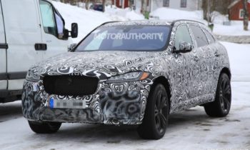 2019 Jaguar F-Pace SVR spy shots and video