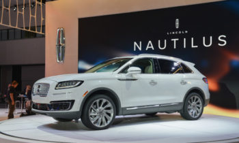 Set sail for luxury? 2019 Lincoln Nautilus video preview