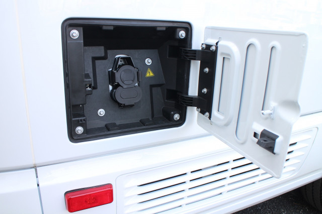 Chanje V8070 Class 5 electric delivery van, Brooklyn, NY, Nov 2017
