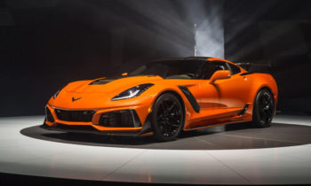 2019 Chevrolet Corvette ZR1 bows with 755-HP LT5 V-8