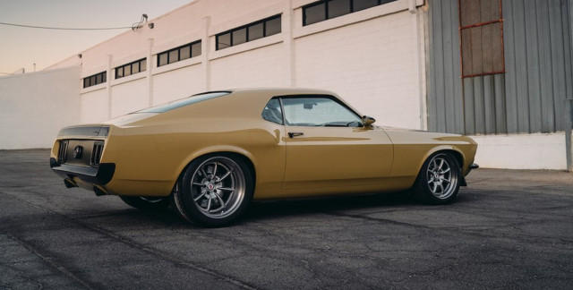Robert Downey Jr's custom 1970 Ford Mustang Boss 302 by SpeedKore