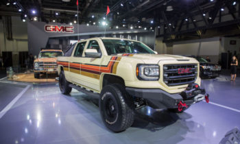 GMC Desert Fox Sierra concept truck is a retro off-roader