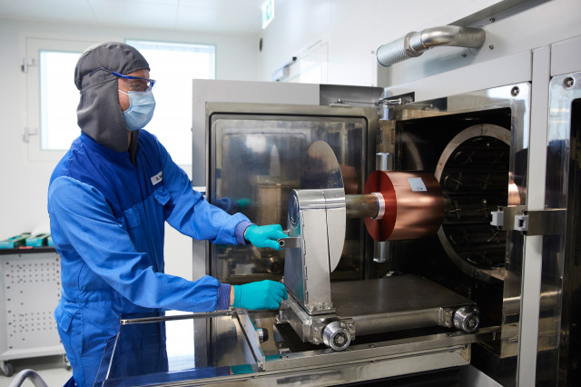 Prototype production of battery modules for BMW Group’s fifth-generation electric powertrain