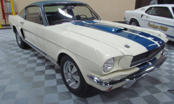 Ron Pratte donating 2017 Ford GT for charity sale at Barrett-Jackson’s 2018 Scottsdale auction