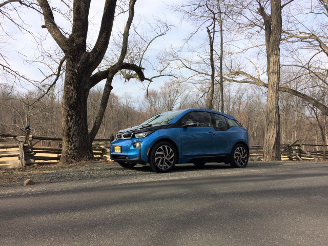2017 BMW i3 REx range-extended electric car [photo: Chris Neff]