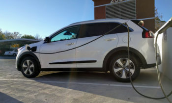 Electric-car road-trip charging, Volvo EVs, Ford's future, Smart ED Cabrio drive: The Week in Reverse