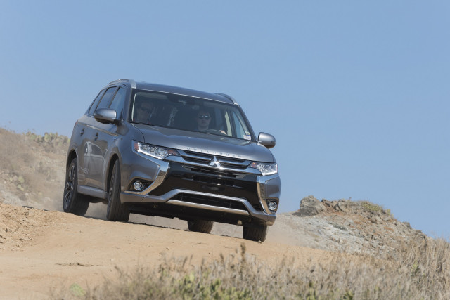 2018 Mitsubishi Outlander PHEV, Catalina Island, CA, Sep 2017