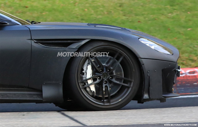 2019 Aston Martin Vanquish spy shots - S. Baldauf/SB-Medien