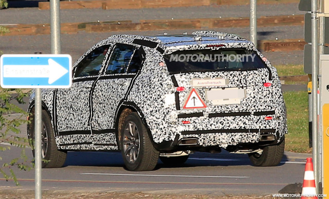 2019 Cadillac XT4 spy shots - Image via S. Baldauf/SB-Medien