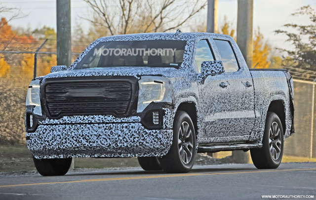 2019 GMC Sierra 1500 spy shots - Image via S. Baldauf/SB-Medien