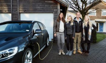 Volvo delivers first self-driving cars to families in Drive Me project