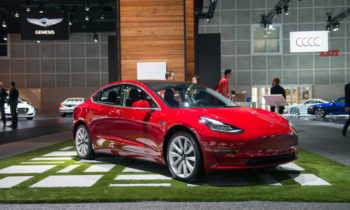 Tesla Model 3 hits 60 MPH in 4.66 seconds, passes quarter mile in 13.3