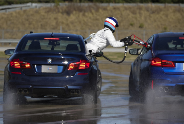 2018 BMW M5 refueling during longest continuous vehicle drift attempt