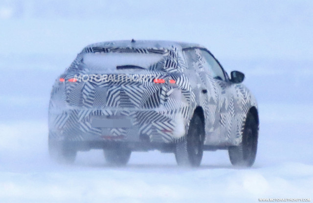 2019 DS 3 Crossback spy shots - Image via S. Baldauf/SB-Medien