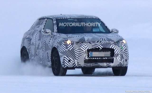 2019 DS 3 Crossback spy shots - Image via S. Baldauf/SB-Medien