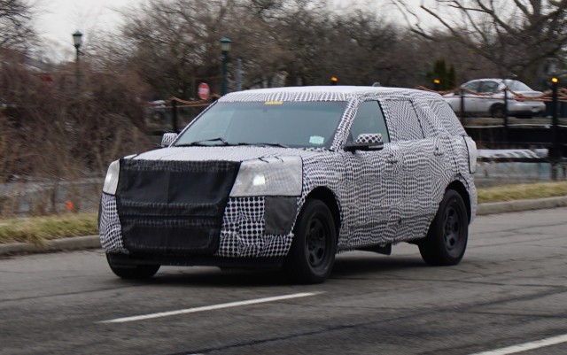 2020 Ford Explorer spy shots - Image via Tom Poeschel