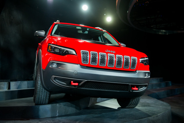 2019 Jeep Cherokee, 2018 Detroit auto show