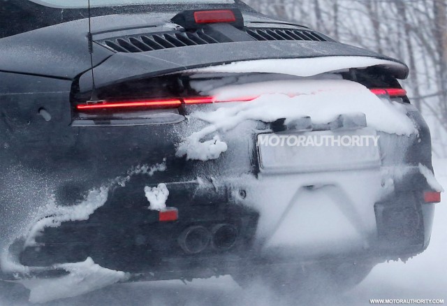 2019 Porsche 911 Cabriolet spy shots - Image via S. Baldauf/SB-Medien