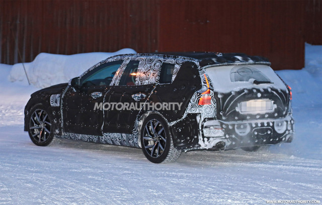 2020 Volvo V60 spy shots - Image via S. Baldauf/SB-Medien