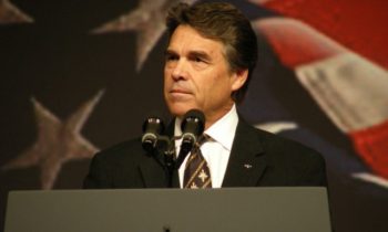 U.S. regulator rejects coal, nuclear bailout, says renewable energy may double by 2020