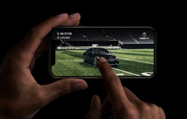 Mercedes-Benz Last Fan Standing competition for Super Bowl 52