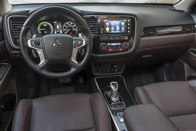 2018 Mitsubishi Outlander PHEV, Catalina Island, CA, Sep 2017