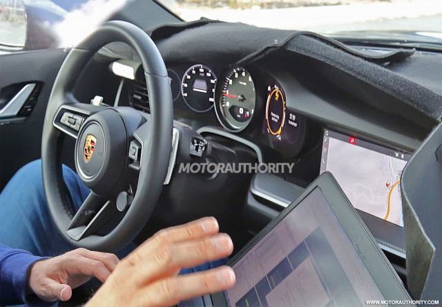 2019 Porsche 911 spy shots - Image via S. Baldauf/SB-Medien 2019 Porsche 911 spy shots - Image via S. Baldauf/SB-Medien