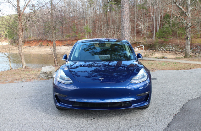 2018 Tesla Model 3 Long Range electric car, road test in greater Atlanta area, Feb 2018